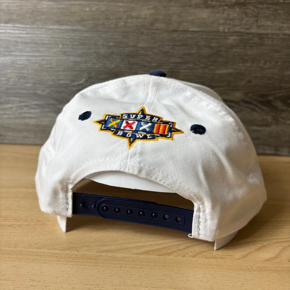 Vintage Denver Broncos Hat Cap Snapback White Blue Superbowl XXXII Logo 7